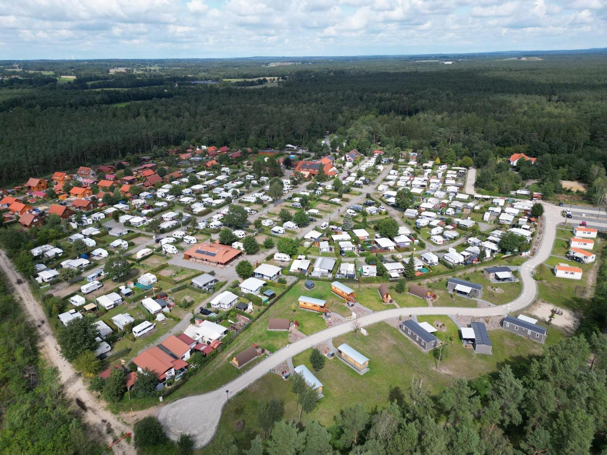 Ferienpark Auf Dem Simpel - Dreibettzimmer Apartment Soltau Exterior foto